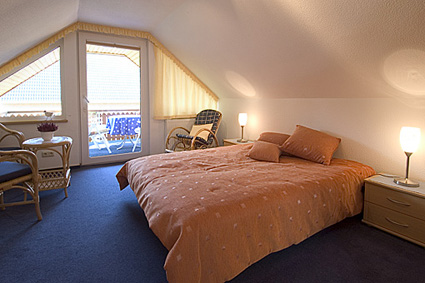 Schlafzimmer 01 Gimmini