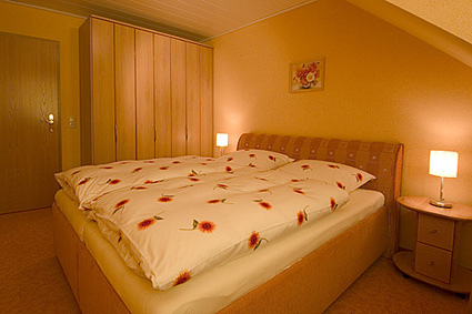 Schlafzimmer 02 Gimmini